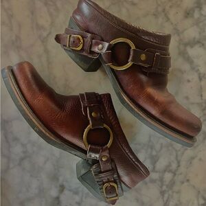Y2K Vintage Leather Frye Harness Mule Clogs